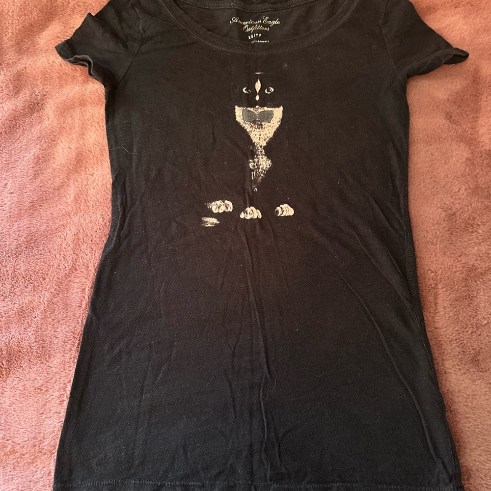 Black and White tuxedo cat t-Shirt American Eagle size XS